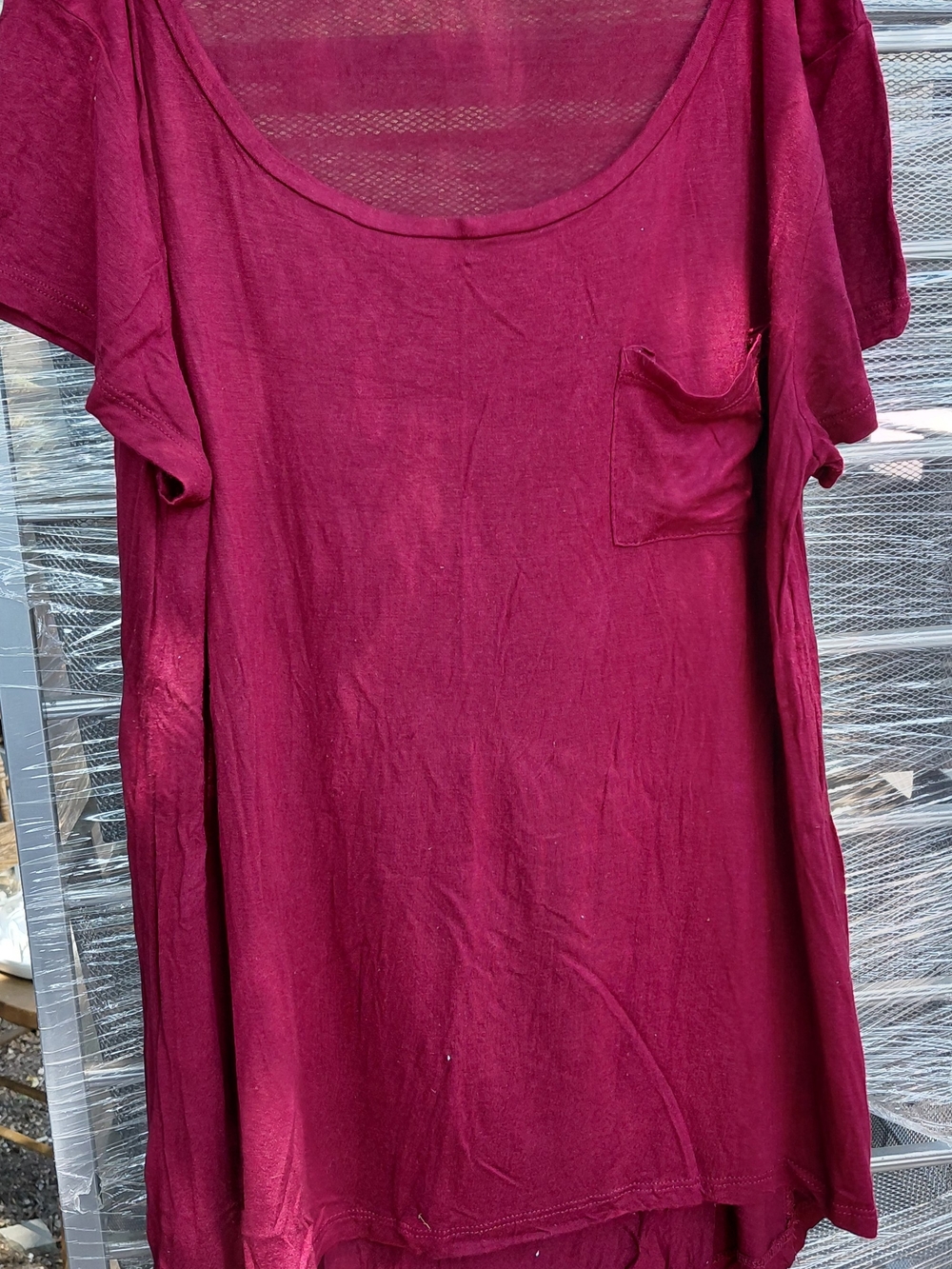 Splash Scoop Neck Pocket Tee in Berry Plum